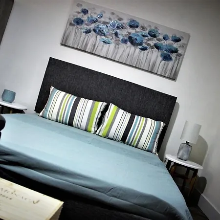 Cozy In The Heart Of Apartman