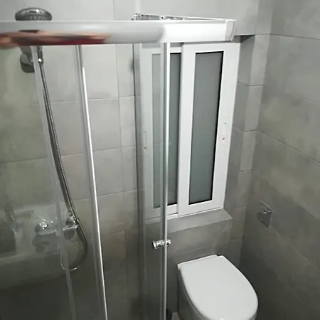 Cozy In The Heart Of 公寓 加拉