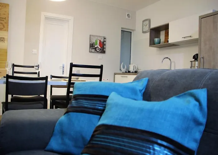 Cozy In The Heart Of * Кала